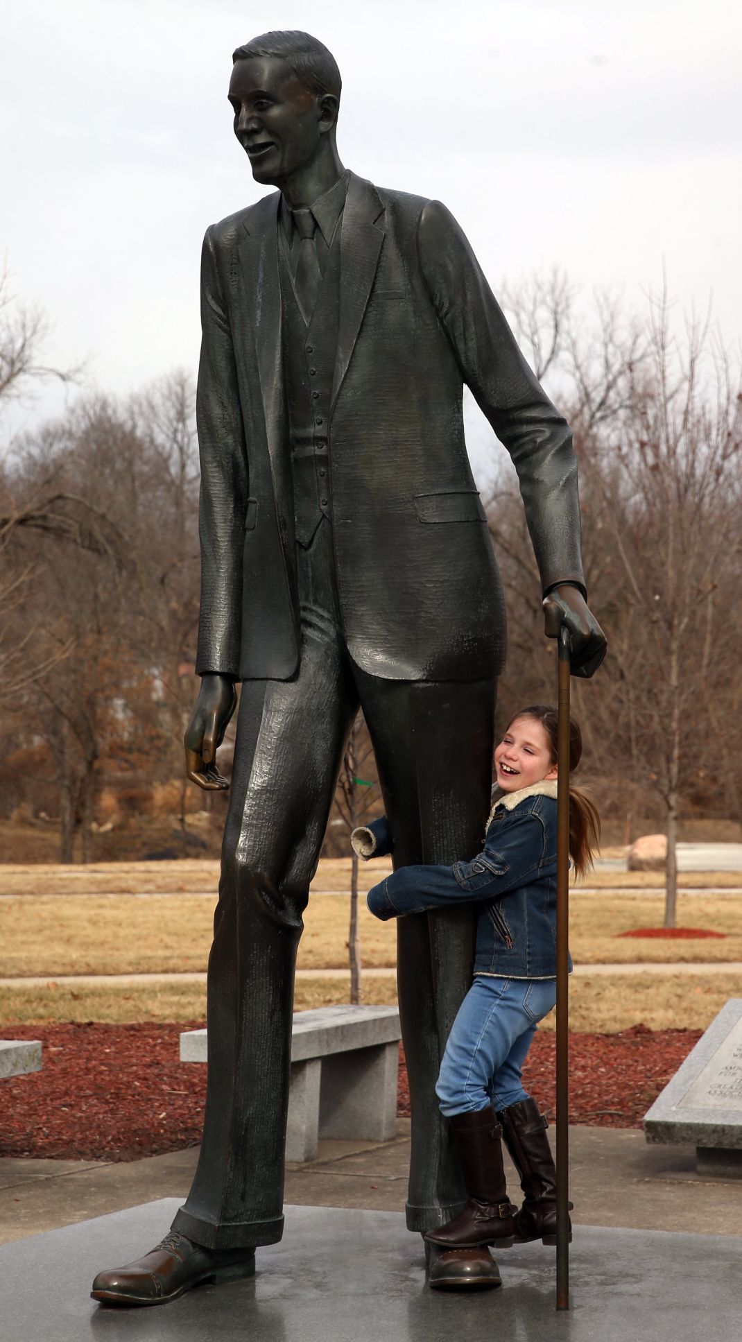 Photos: The Life And Memory Of The ‘Alton Giant,’ On The 100th ...