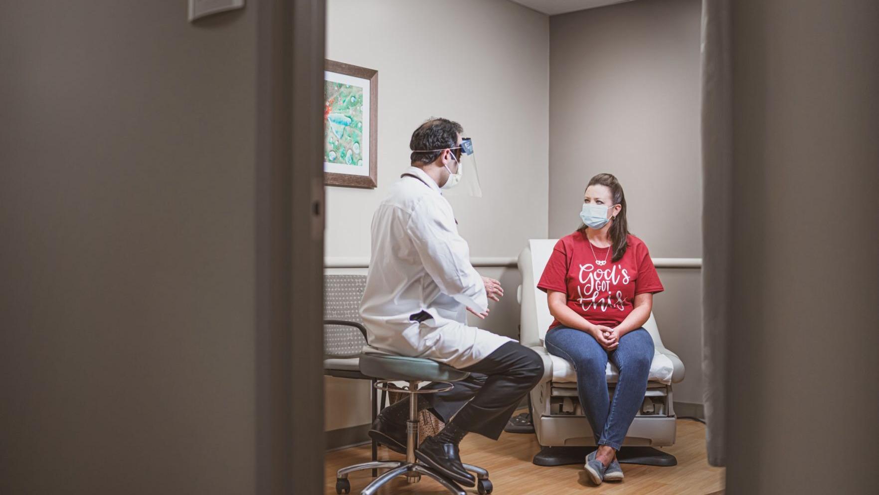 Galatia woman fights cancer with SIH, Siteman doctors - Vimarsana News