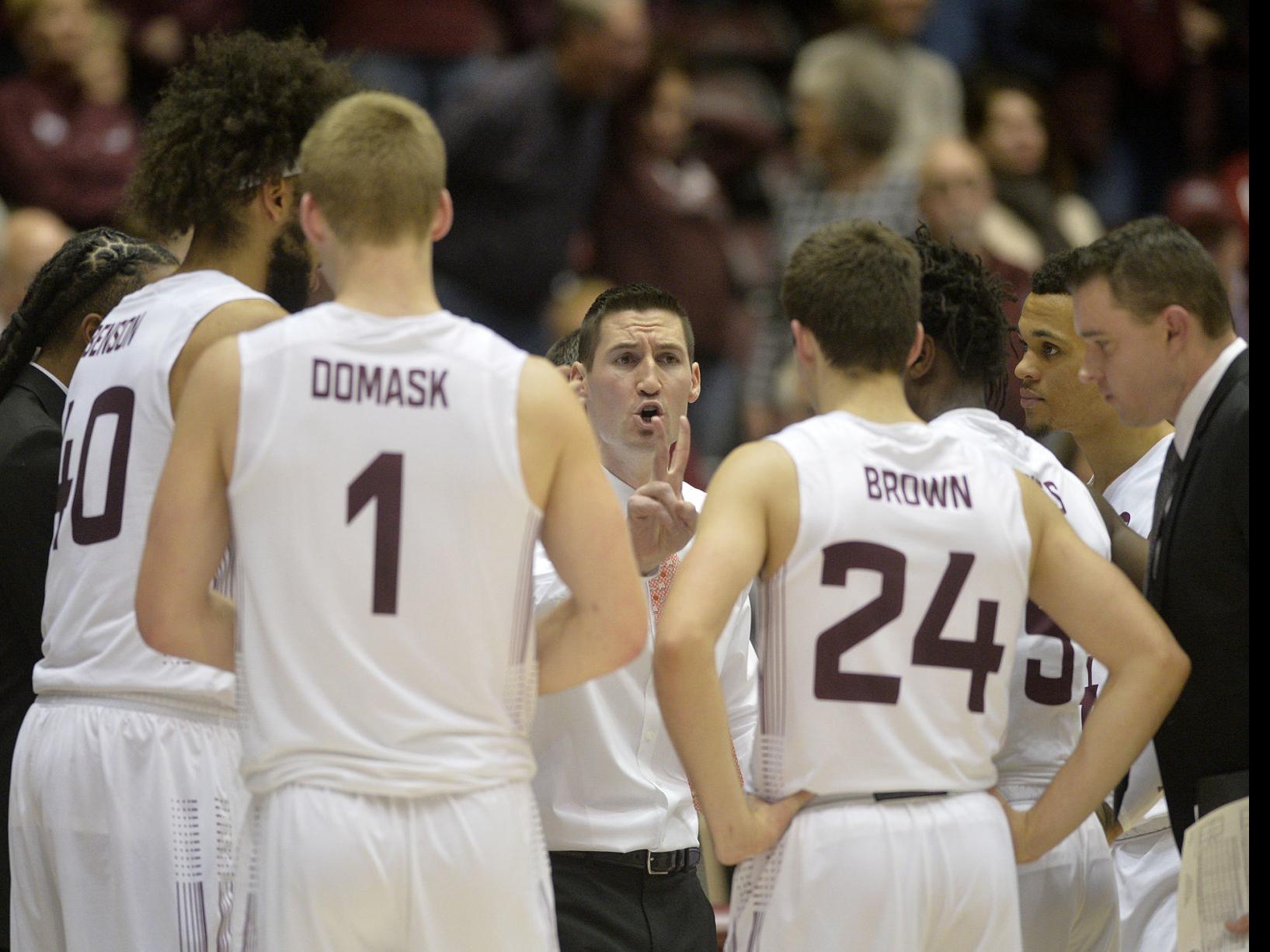Prep Shooting Guard Commits To Siu Men S Basketball Team