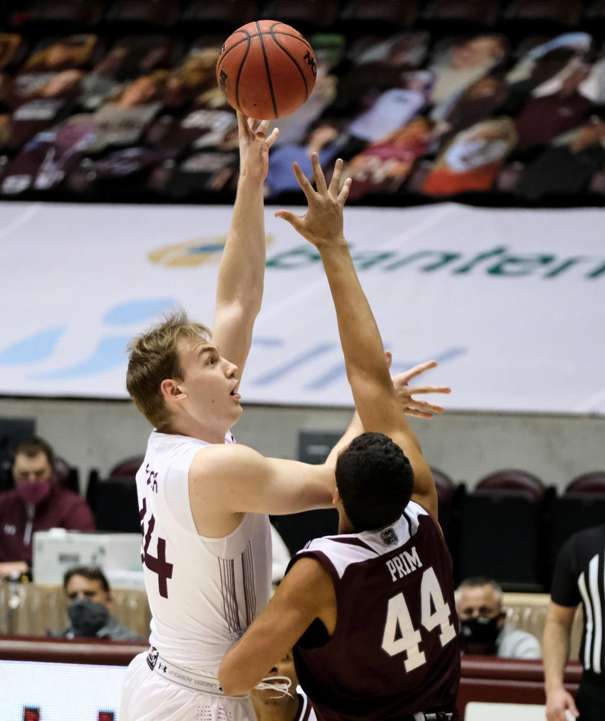 Salukis' Jones named third team All-MVC, Filewich makes All-Freshman Team | Salukimania ...