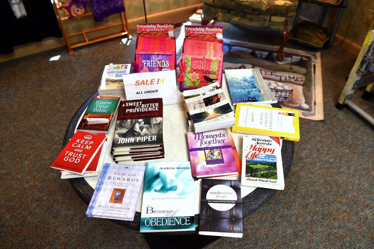 Couple sees Du Quoin Christian gift store as ministry