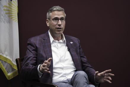 State treasurer Frerichs makes stop in Carbondale - Vimarsana News