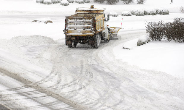 Road crews pull out all resources to clear snow | Local News ...