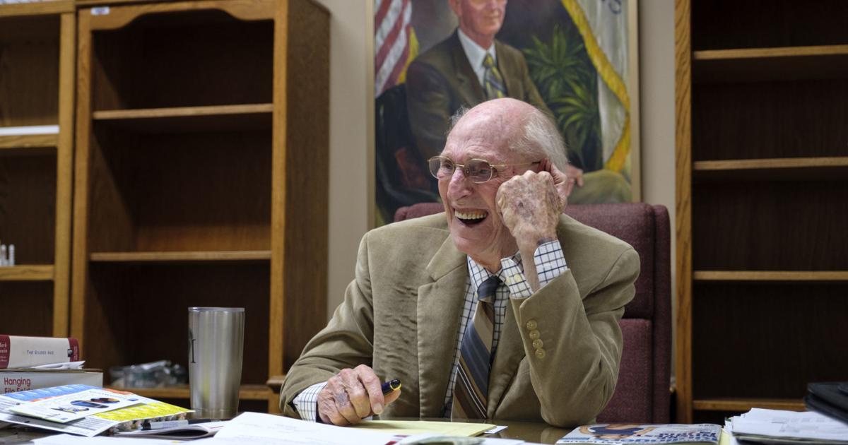 Bob Butkowski Marion Mayor Bob Butler says he will retire Jan. 31 | Marion ...