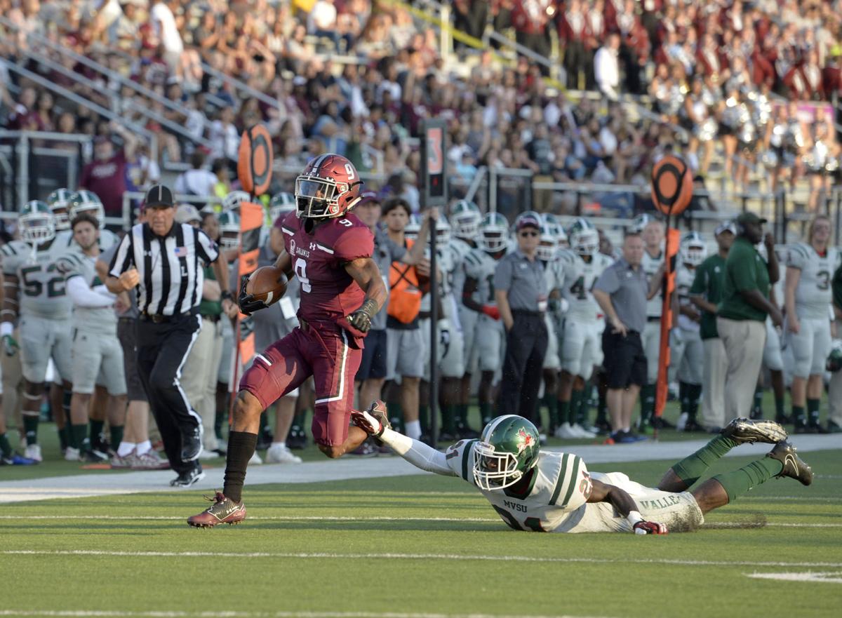 091017-spt-siu-fb-06.jpg