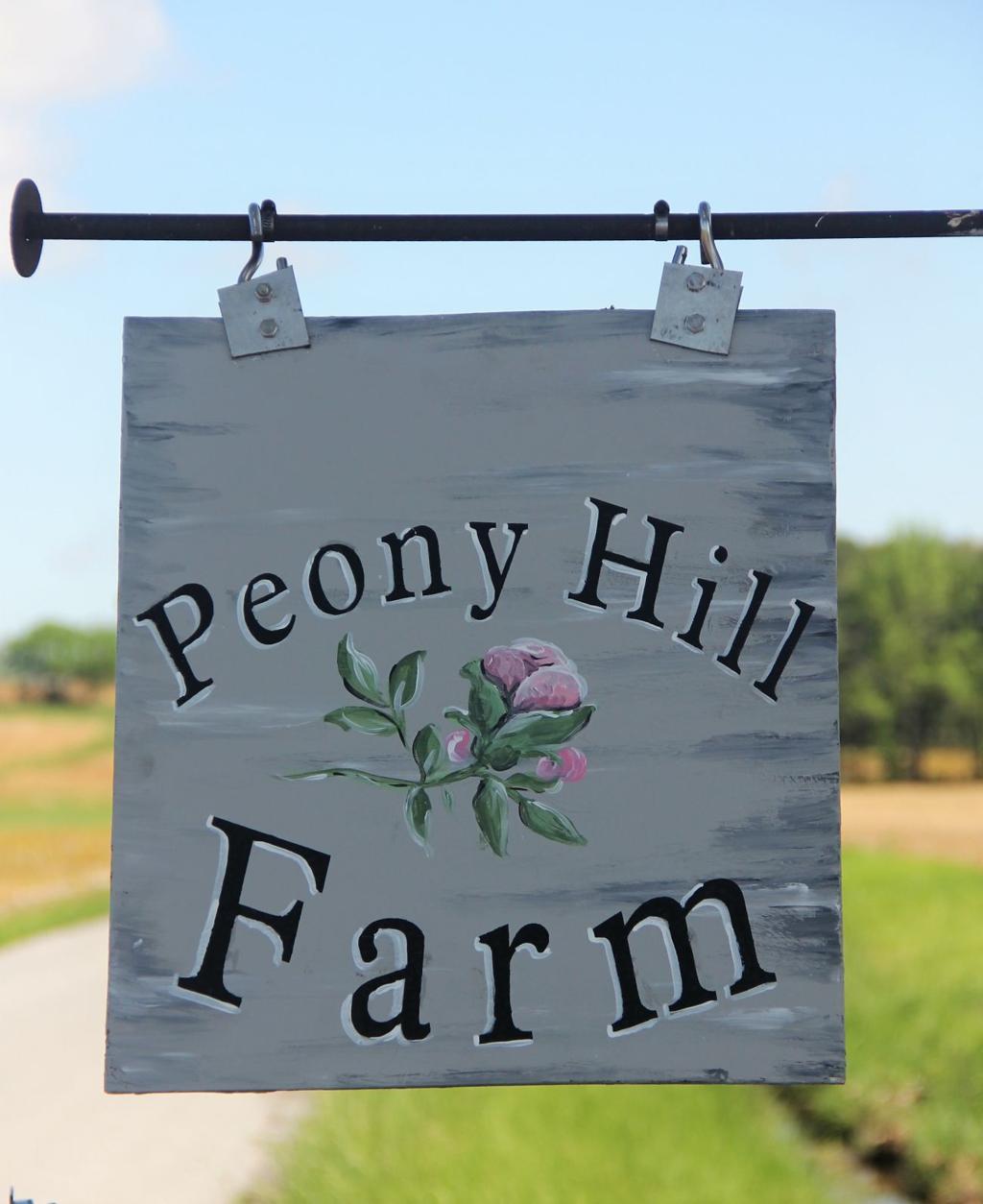 In Our Backyard Peony Hill Farm A Growing Business In Southern Illinois Life Style Magazine Thesouthern Com