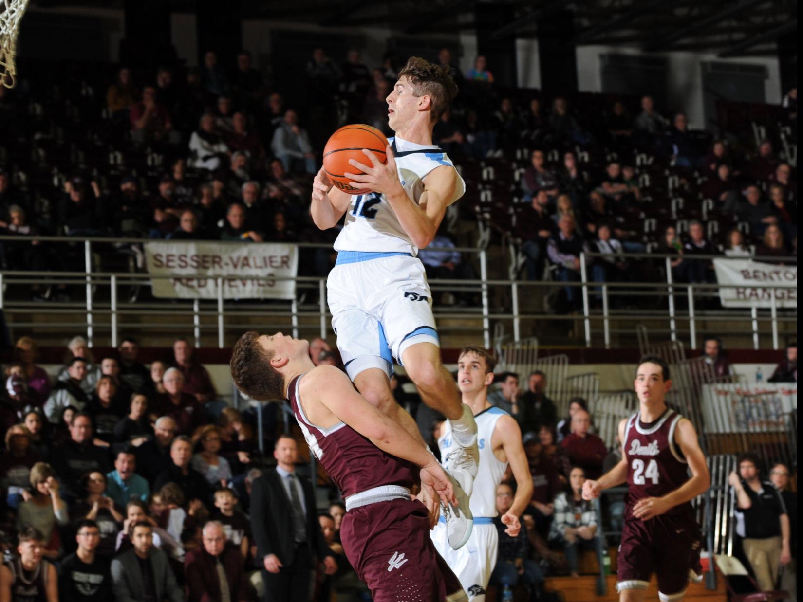 Prep Boys Basketball Healthy Dawson Yates To Lead Pinckneyville