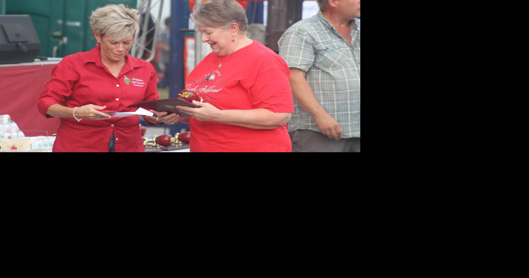 Apple pie contest keeps tradition running strong