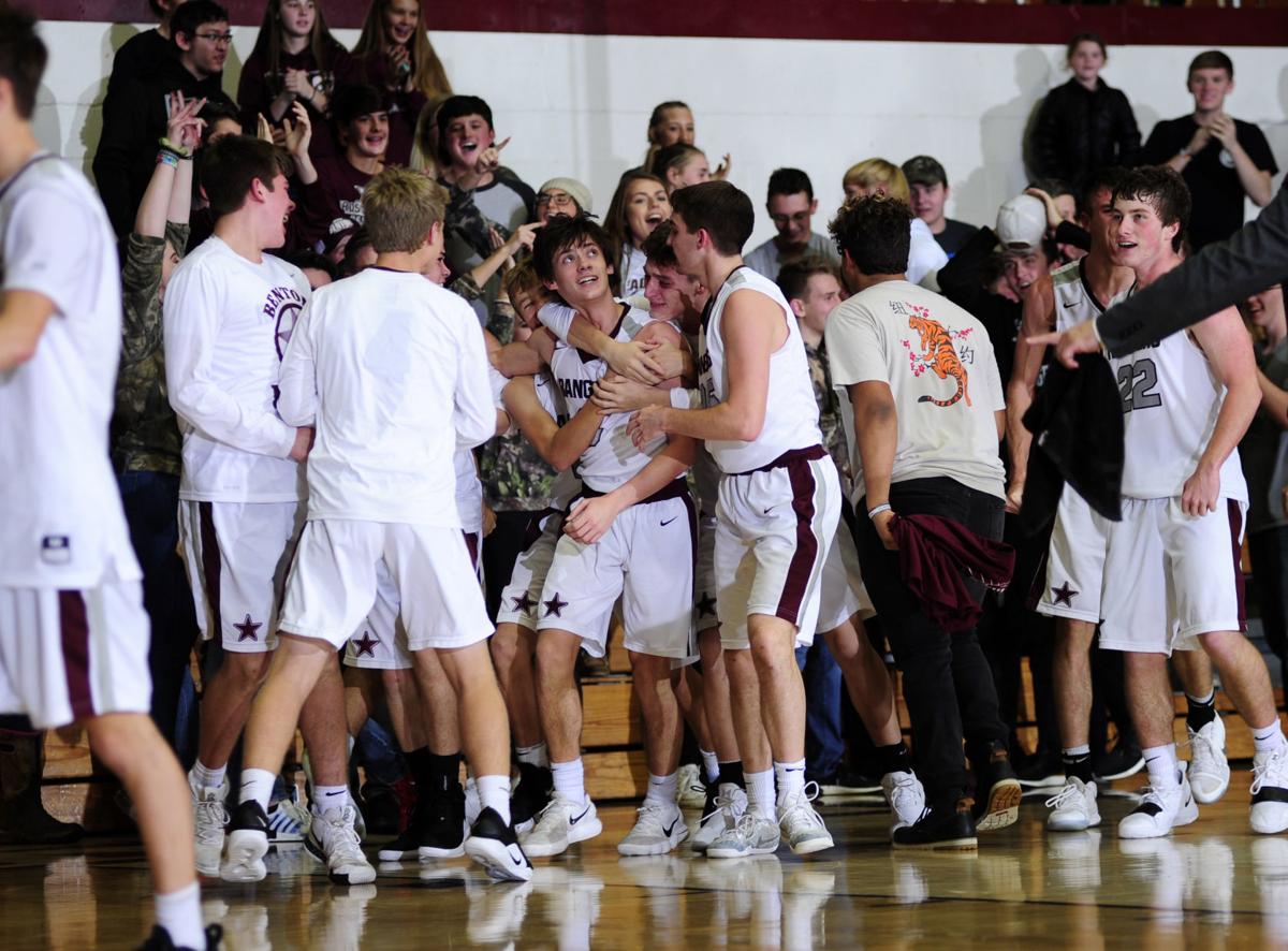 Boys Basketball Gordon Hits Gamer Winner To Lead Benton Past