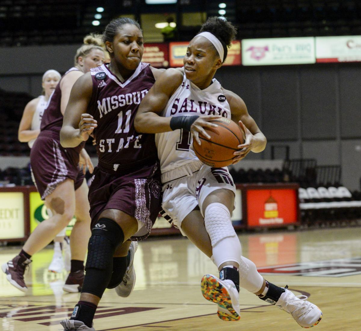 Sports Turnovers Unbearable For Siu Women In Loss To Missouri