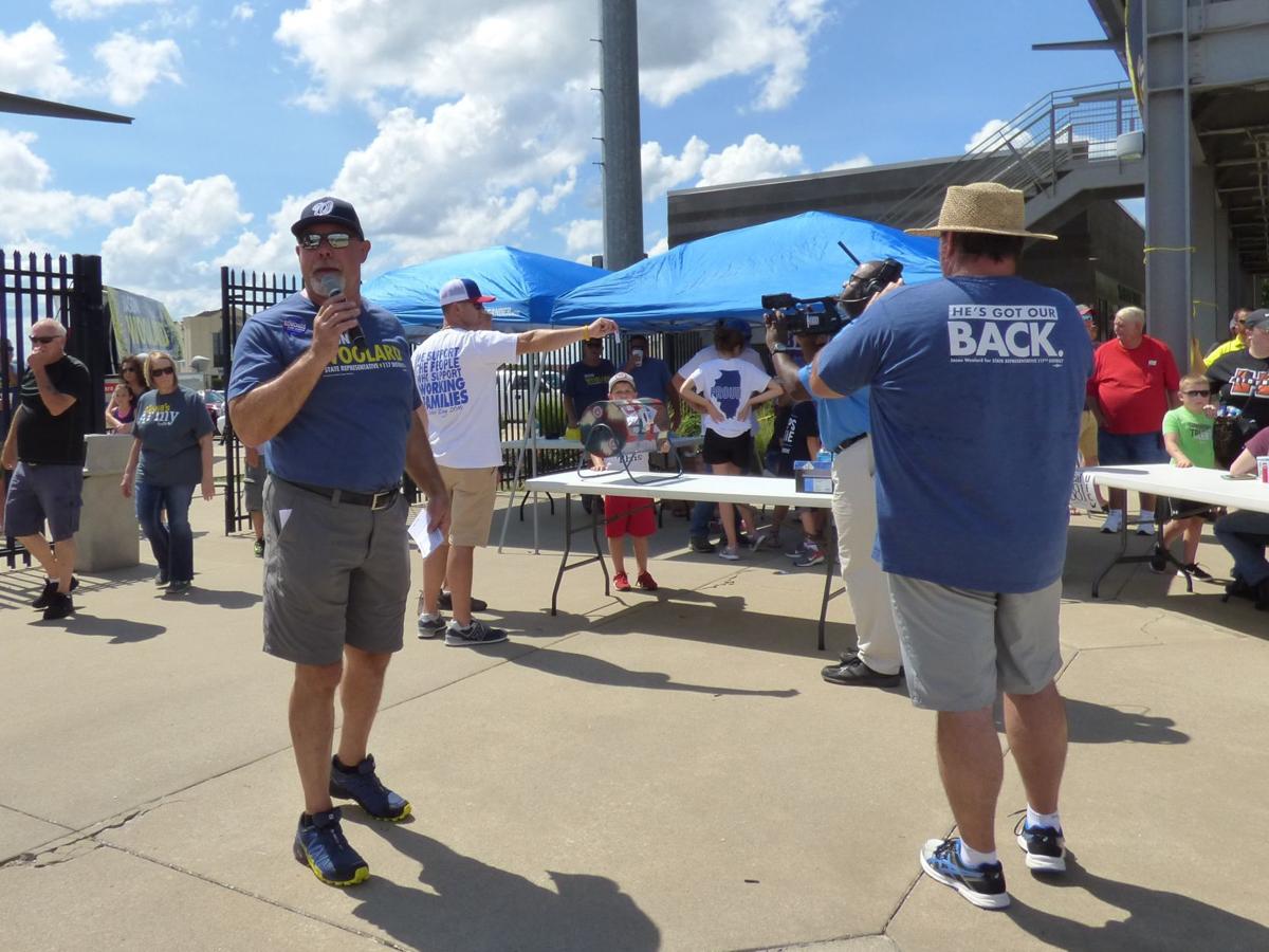 Celebrating labor: Union members spend Labor Day building ...