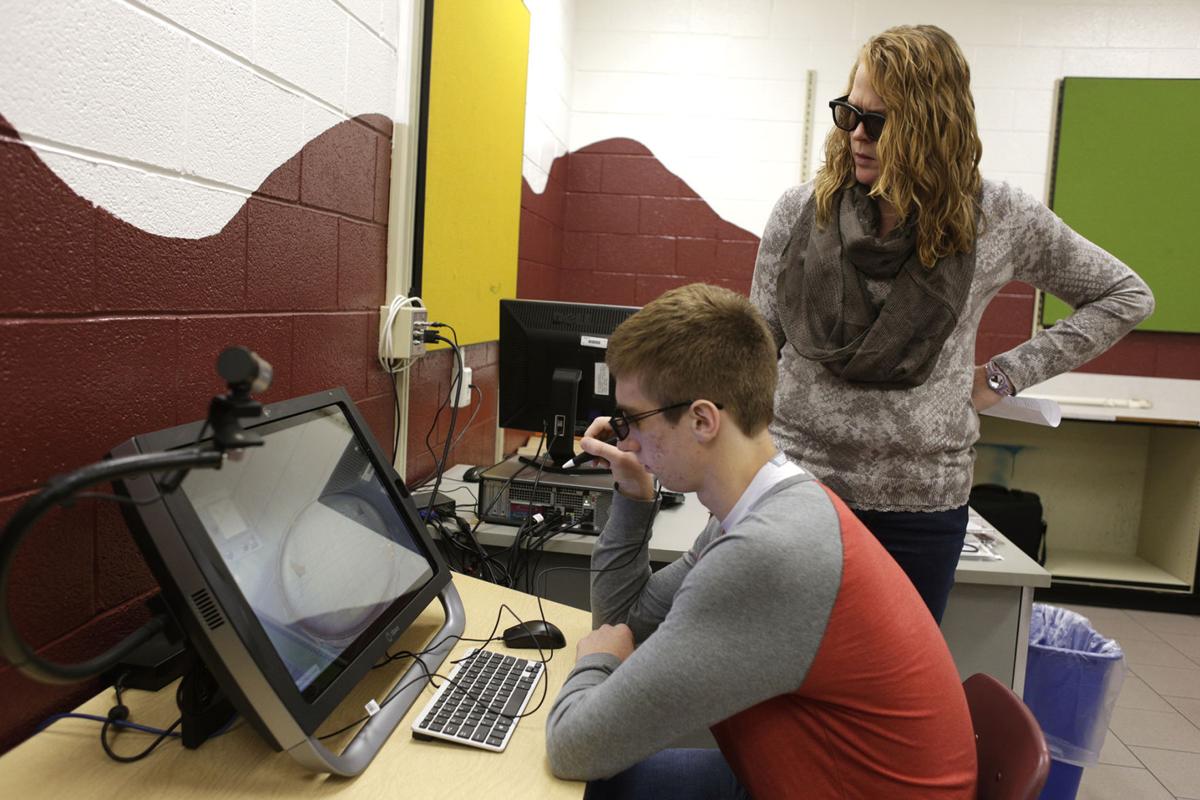 SesserValier High School brings 3D technology into the classroom