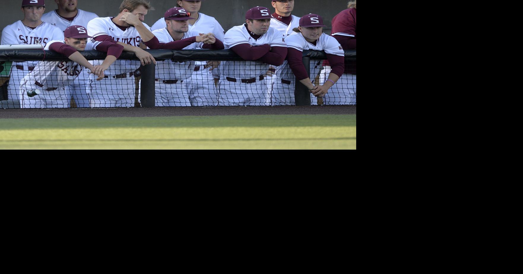 Vanderbilt eliminates Illini from NCAA baseball tournament