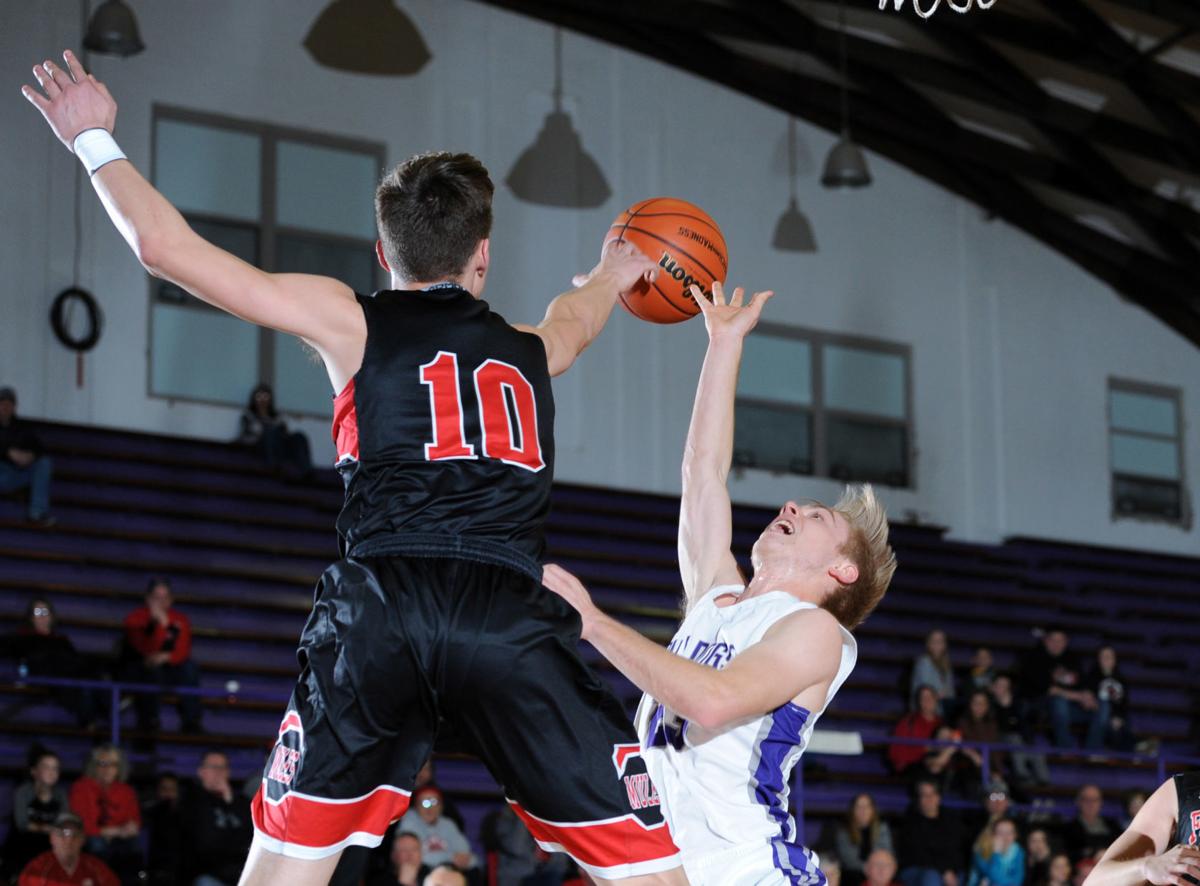 Boys Basketball Fairfield Rolls To A Win Over Harrisburg Boys