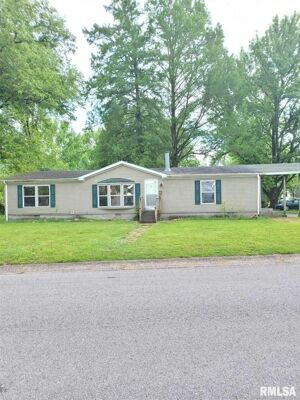 3 Bedroom Home in Carbondale - $67,500