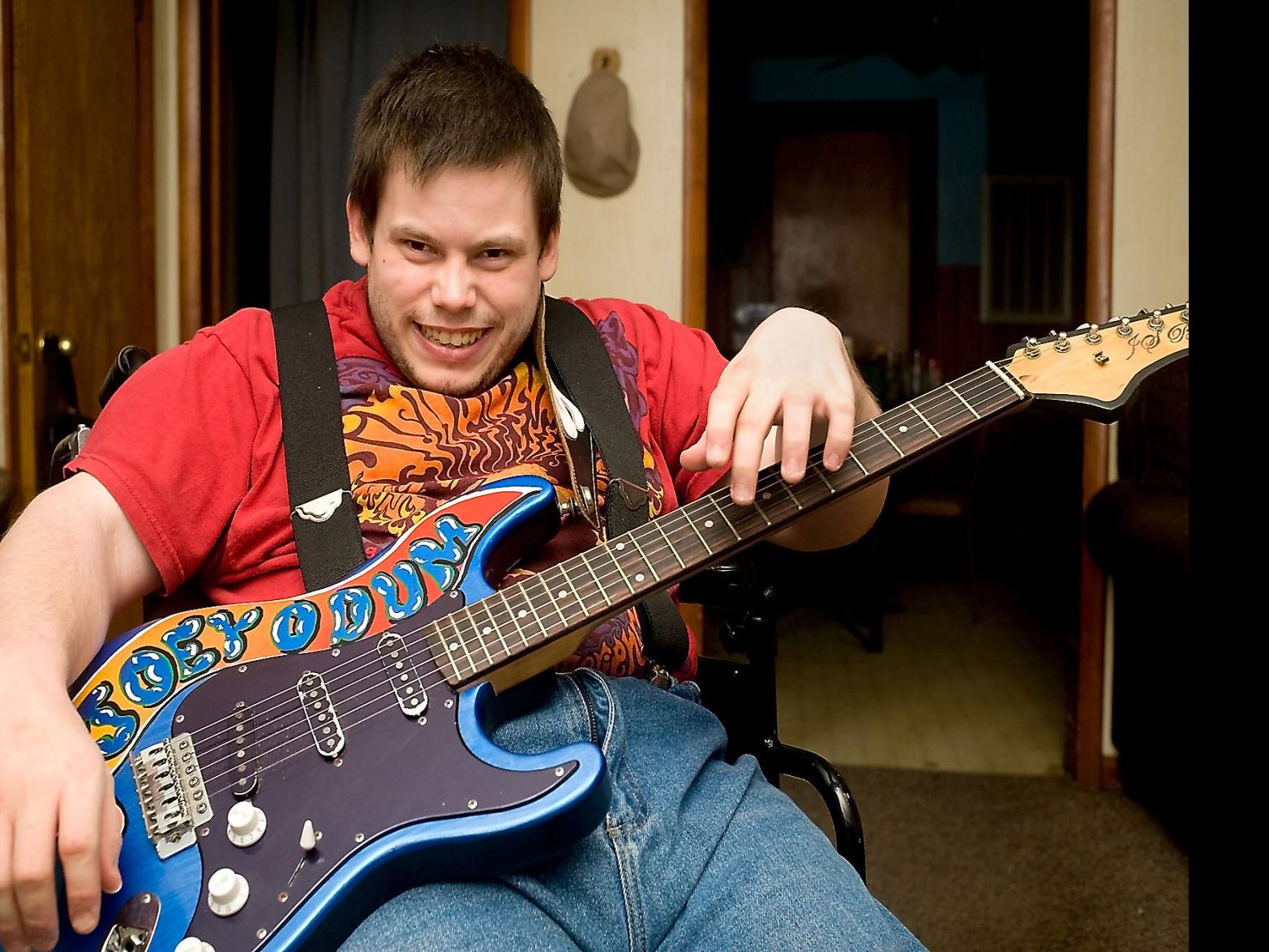 Marion S Joey Odum Gives It All To His Music Music Thesouthern Com