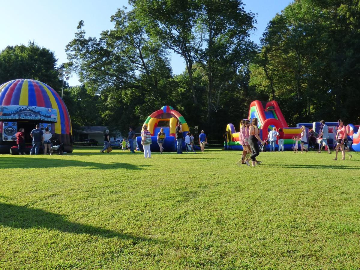79th annual Peach Festival Cobden is peachy keen for festival fun