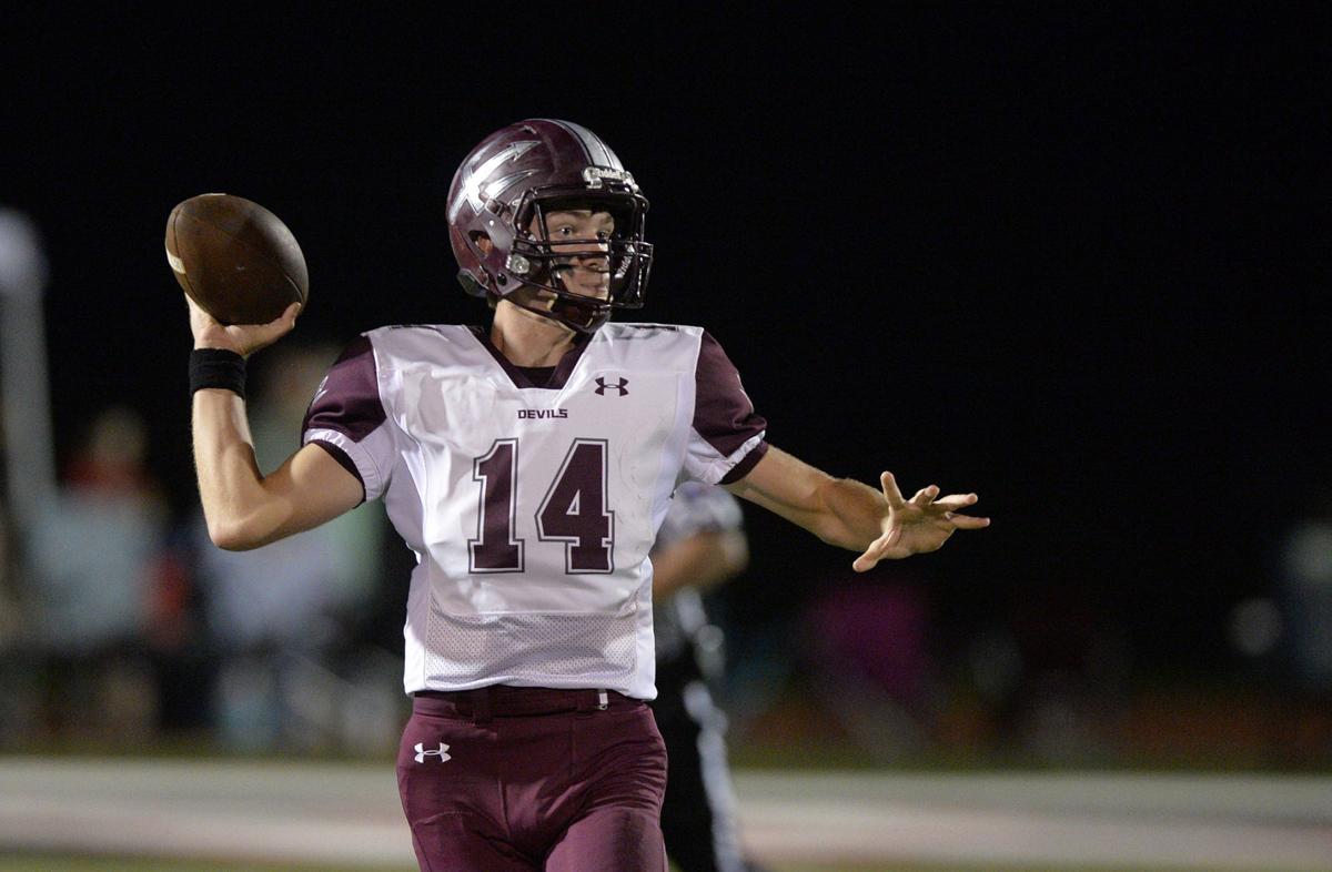 Prep Football Playoffs SesserValier gets past CaseyWestfield High School Sports