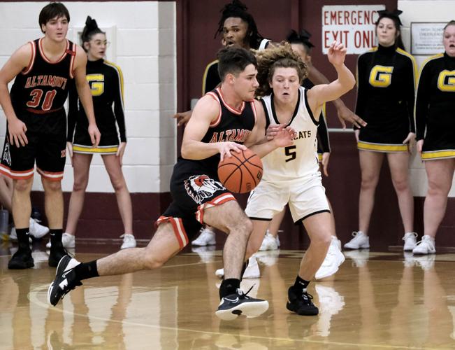 BOYS BASKETBALL: Bulldogs Lose Thriller - Calexico Chronicle