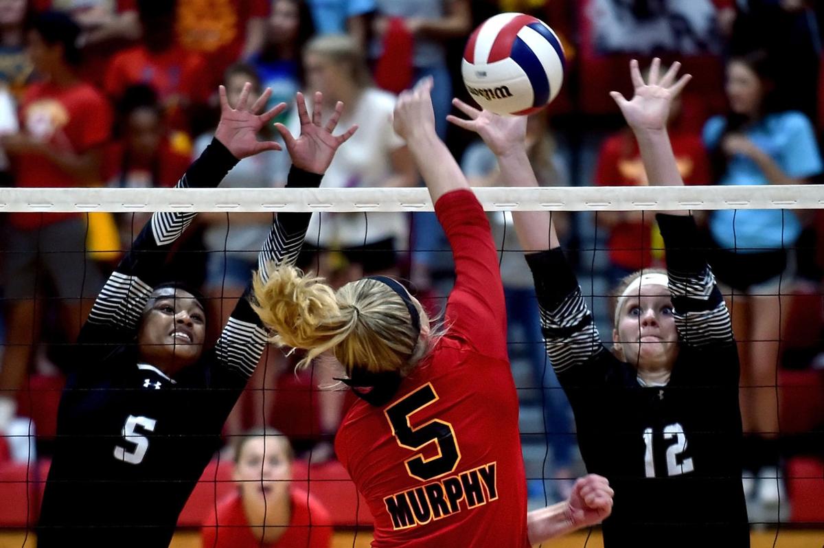 Murphysboro volleyball hosts Carbondale