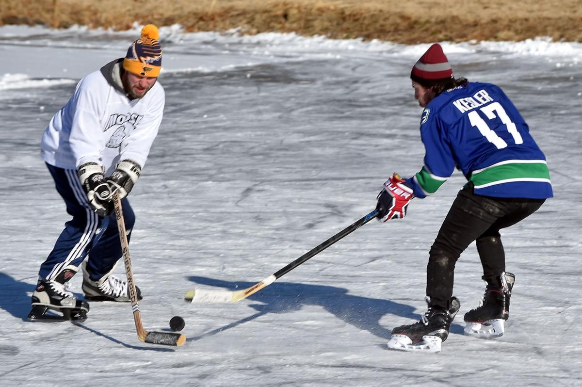 Photos Hockey, on a frozen pond, yes, in Southern Illinois