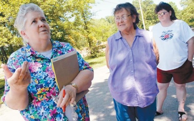Memories are all that's left: Former Hurst-Bush students remember days ...