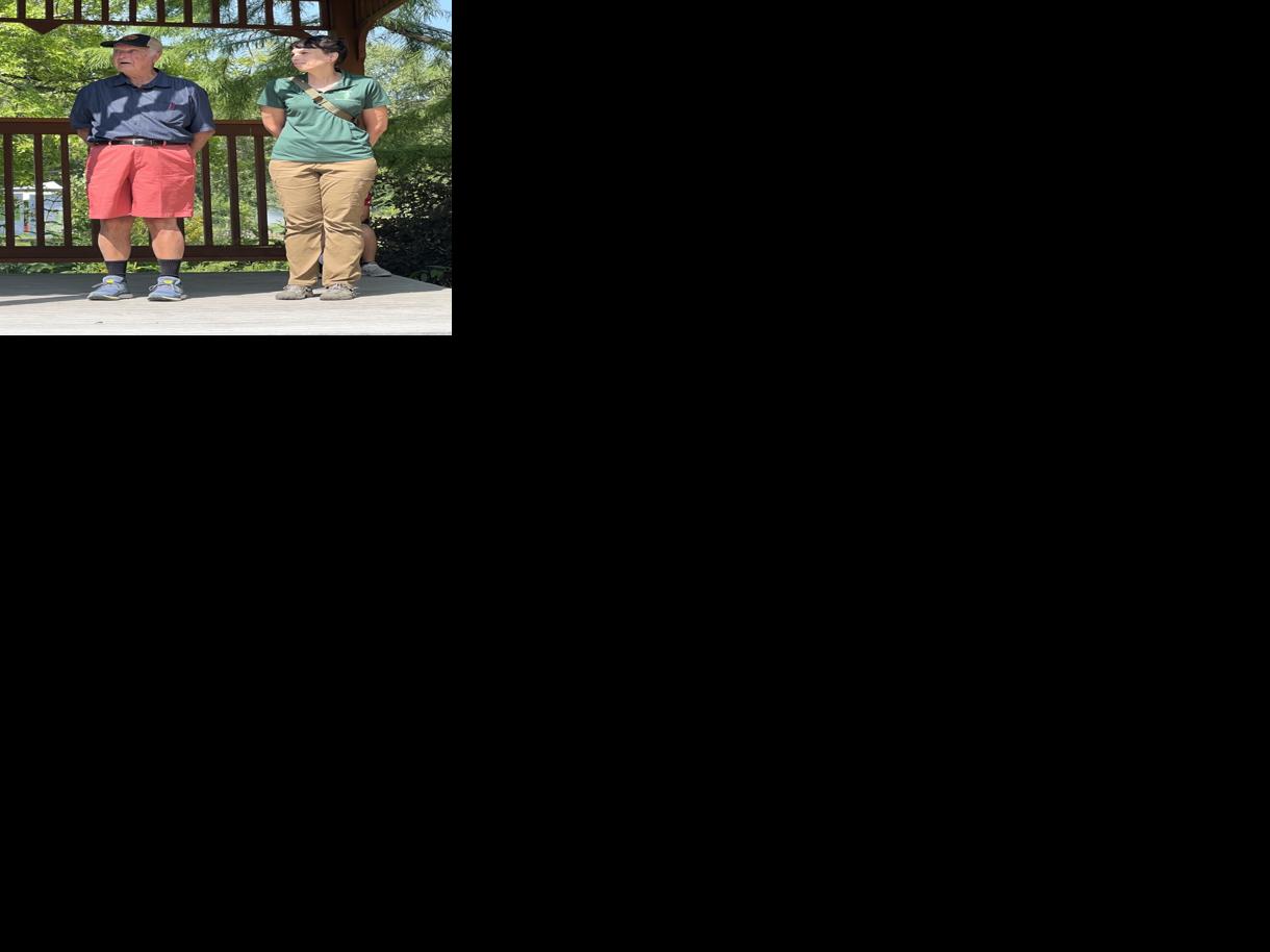 IDNR recognizes two Southern Illinoisian volunteers - Vimarsana News