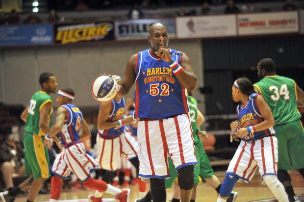 Harlem Globetrotters and Washington Generals 