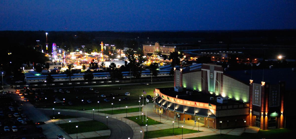 Grandstand acts shine at Du Quoin State Fair Entertainment Events