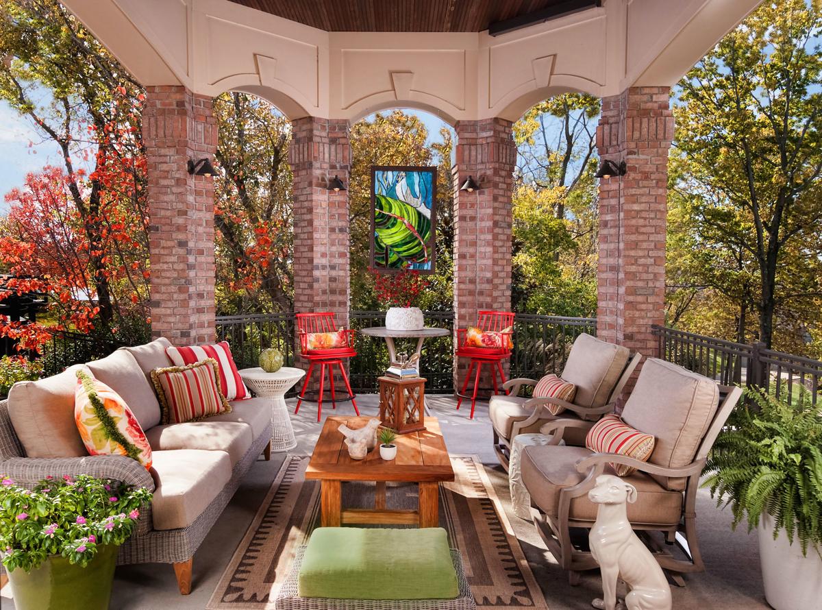 Elegant Indoor-Outdoor Living Spaces