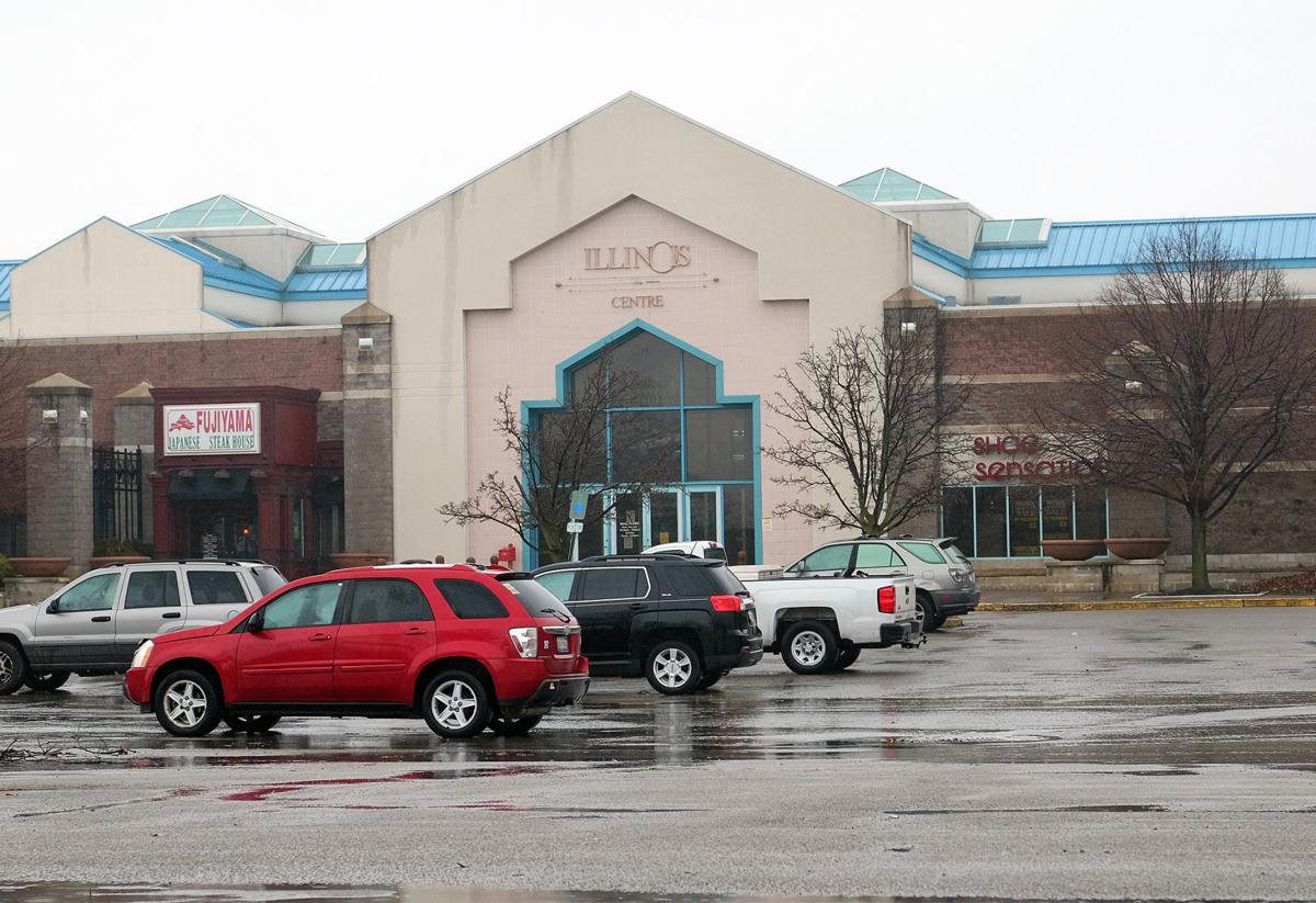 While Illinois Star Centre Mall struggles, developer says new Marion strip mall is '99 percent ...