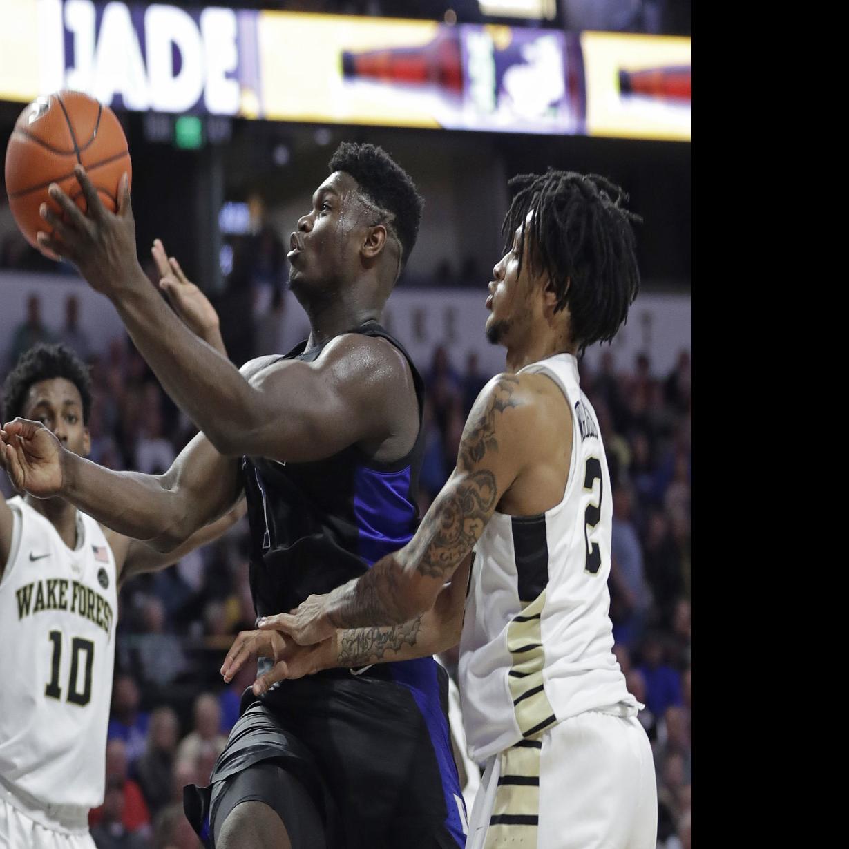 Saluki Basketball 5 5 College Hoops Awards Returning To St Louis