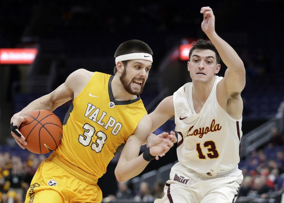Loyola Drake Roll Into Mvc Semifinals Salukimania Thesouthern Com