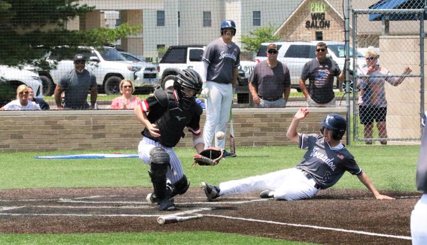 Prep Baseball ZeiglerRoyaltonChristopher beats Du Quoin 32, wins