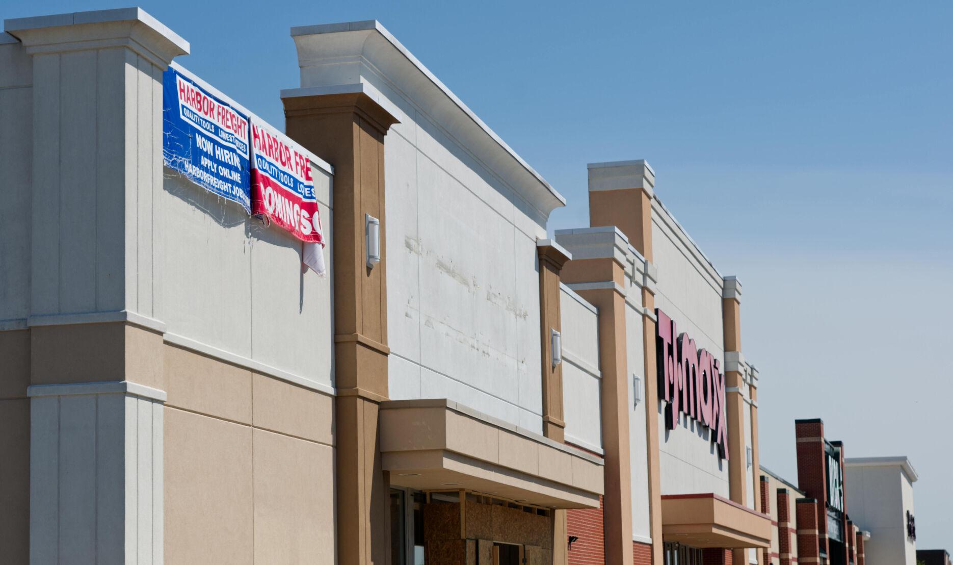 Construction underway as Harbor Freight arrives in Carbondale
