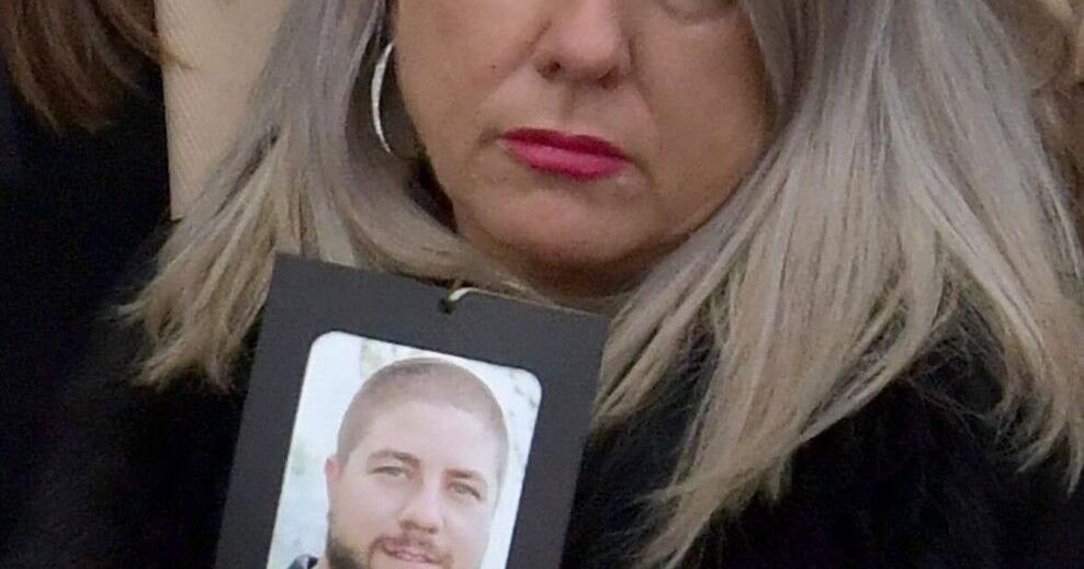 Family suing Attorney General of Canada for granting gun license to killer