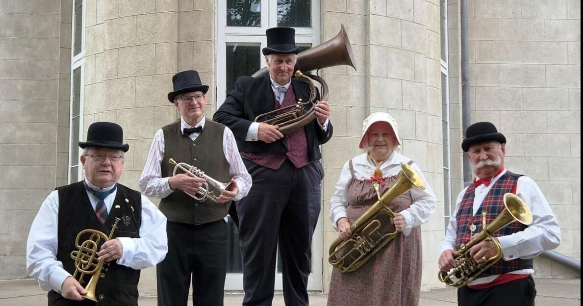 It’s back to tradition for the Burlington Concert Band