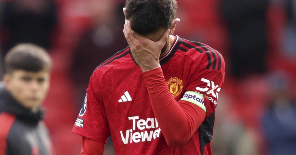 Relegationthreatened Burnley salvages draw at Man United with late penalty Relegationthreatened Burnley salvages draw at Man United with late penalty