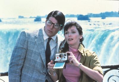 Clark Kent and Lois Lane at the falls