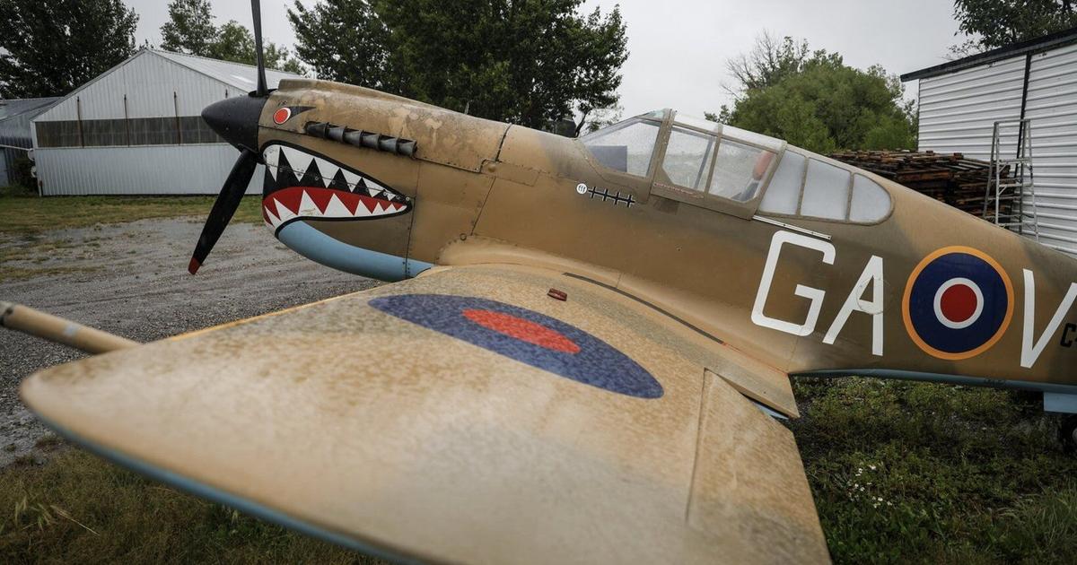P40a 'Losing an old friend': Retired fighter pilot selling replica of P-40 ...