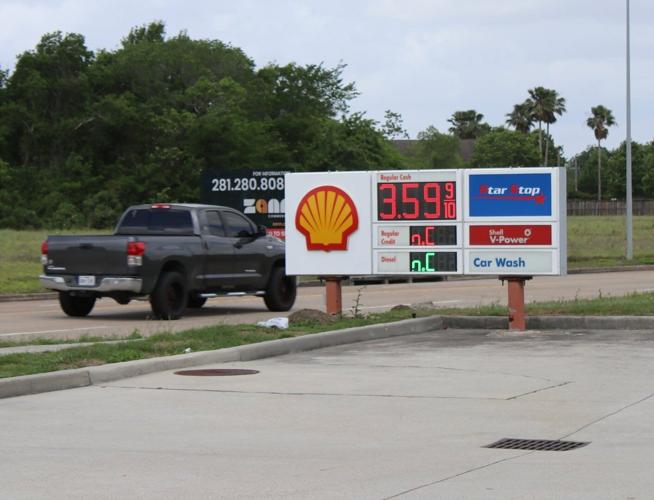 'It's getting scary': Rising gas prices bring frustration to Houston ...