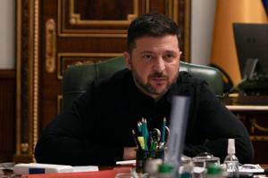 Ukraine's army chief visits besieged city as Zelenskyy confronts graft scandal