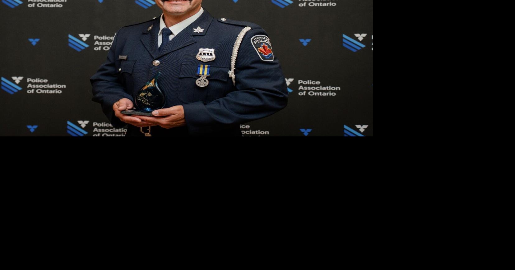 Handy ‘selfless’ Hamilton cop wins hero award for ‘going above and beyond’