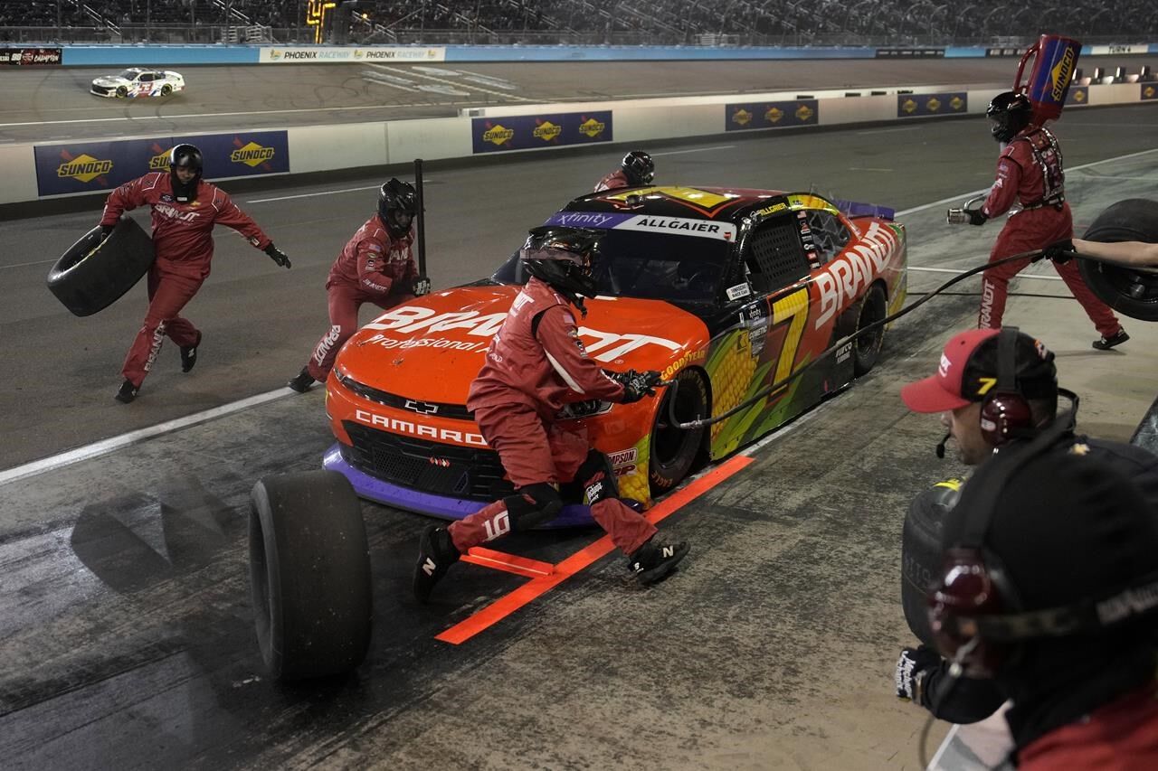 Justin Allgaier Wins 1st NASCAR Xfinity Title, Capping Comeback By ...