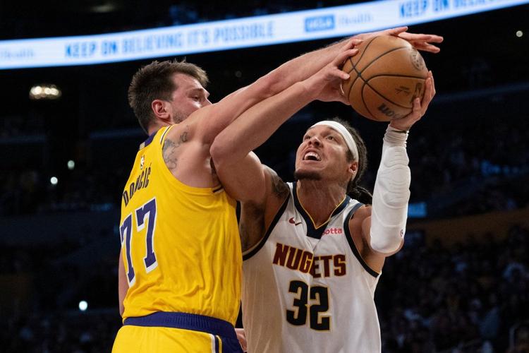 Luka Doncic hits game-winner with 0.5 seconds remaining in overtime as ...