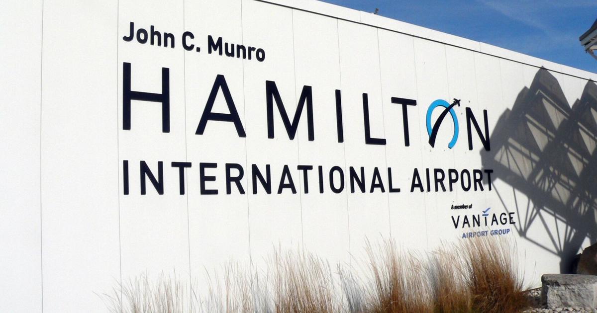 Dịch vụ booking từ tải hàng không HCM đi Sân bay quốc tế John C. Munro Hamilton