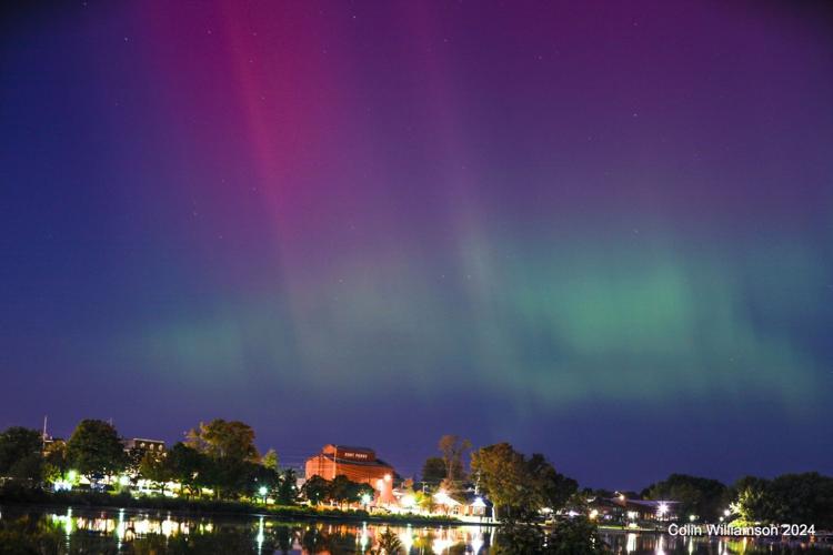 Northern lights put on a show for Canada Monday night