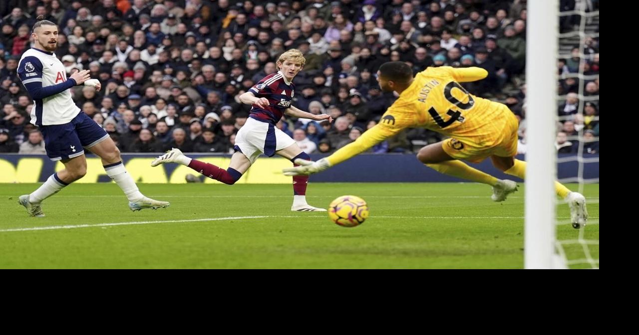 Brandon Austin, former US youth goalkeeper, makes Premier League debut ...
