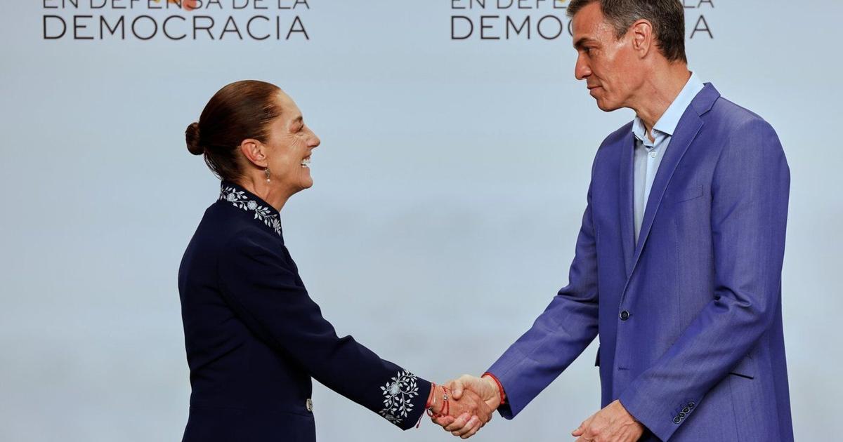 Vip Handshake With a handshake, Spain and Mexico put diplomatic tussle over their ...