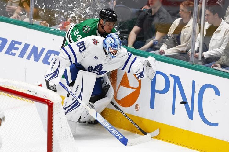 Leafs add goalie insurance, sign to Jones back up Ilya Samsonov